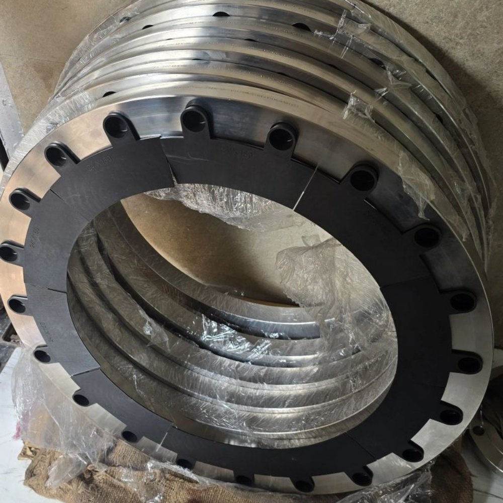 Industrial flanges