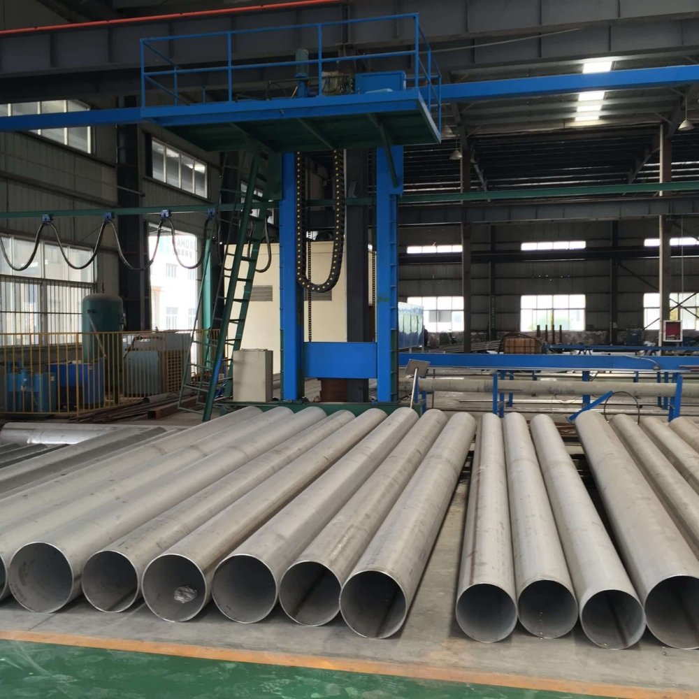 Industrial pipes and tubes